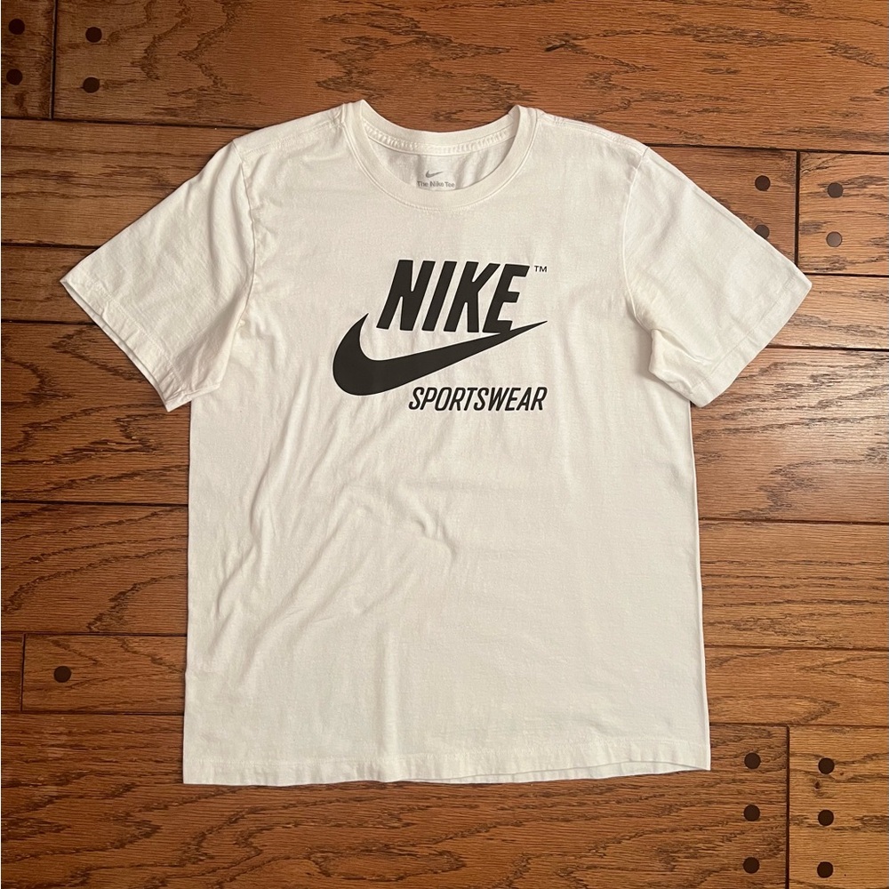 Nike sportswear T-shirt